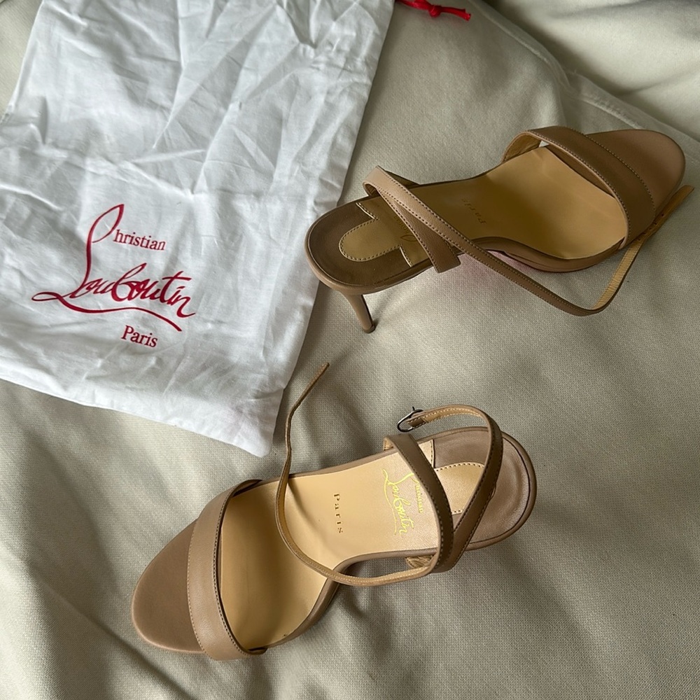 Christian Louboutin Loubi Queen 100MM